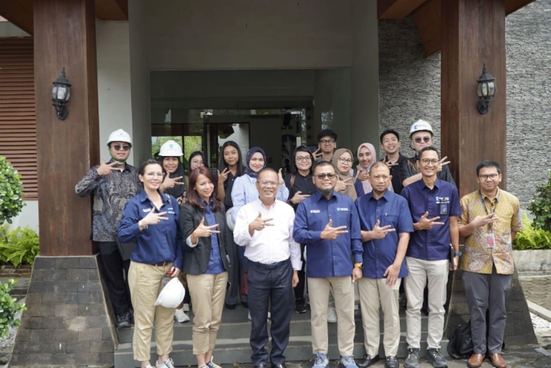 Bahana Corporate Access Lakukan site visit ke PT Krakatau Sarana Infrastruktur